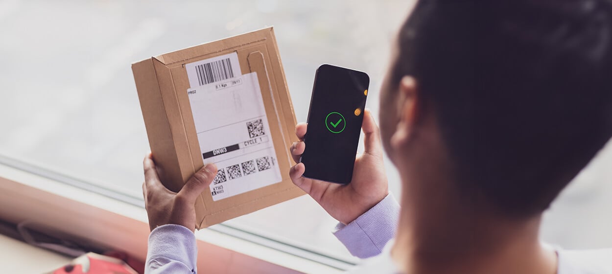 receiving-payments-overseas-1250x560